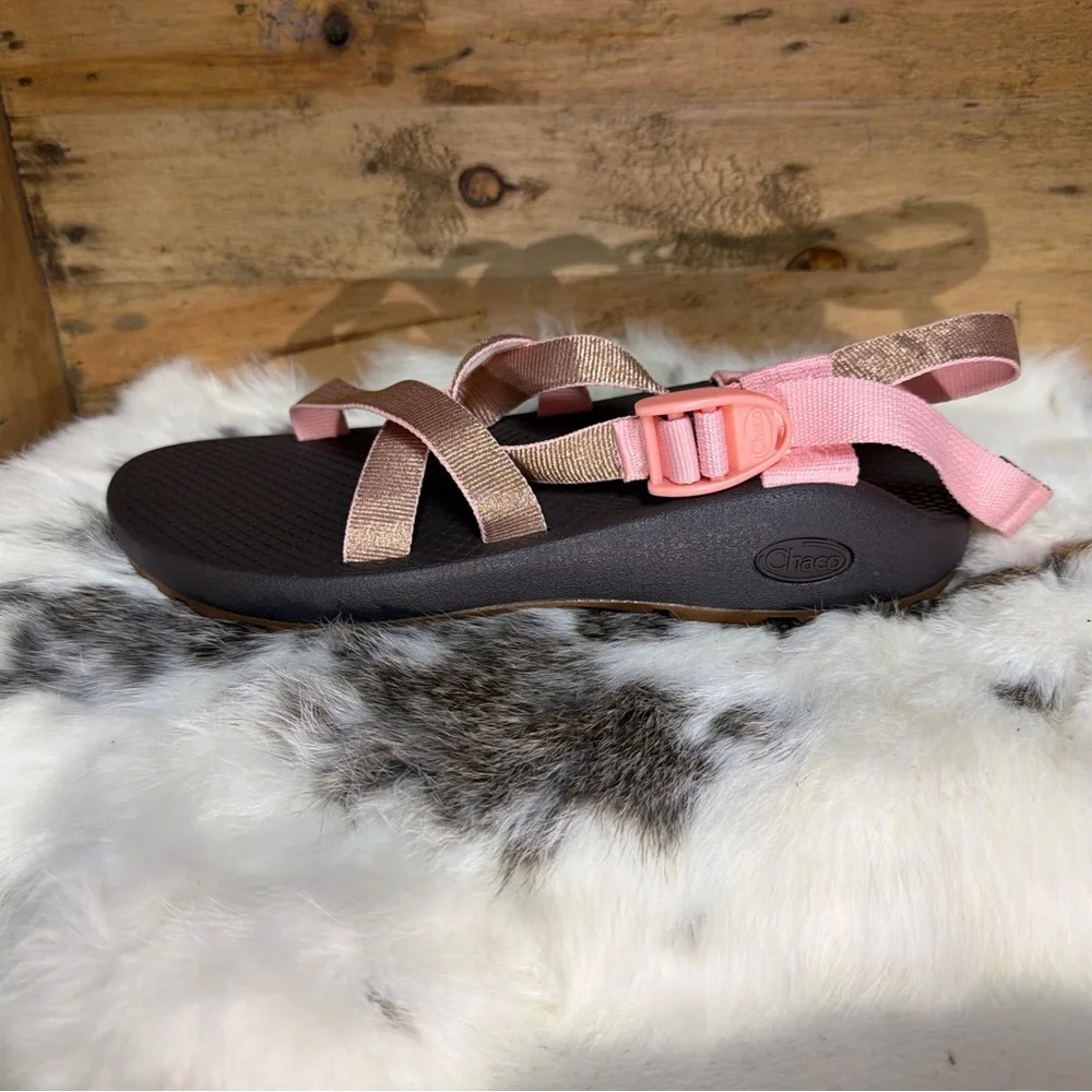 Chaco Z2 Women's Sandals Brown with Pink Straps - Picture 9 of 12